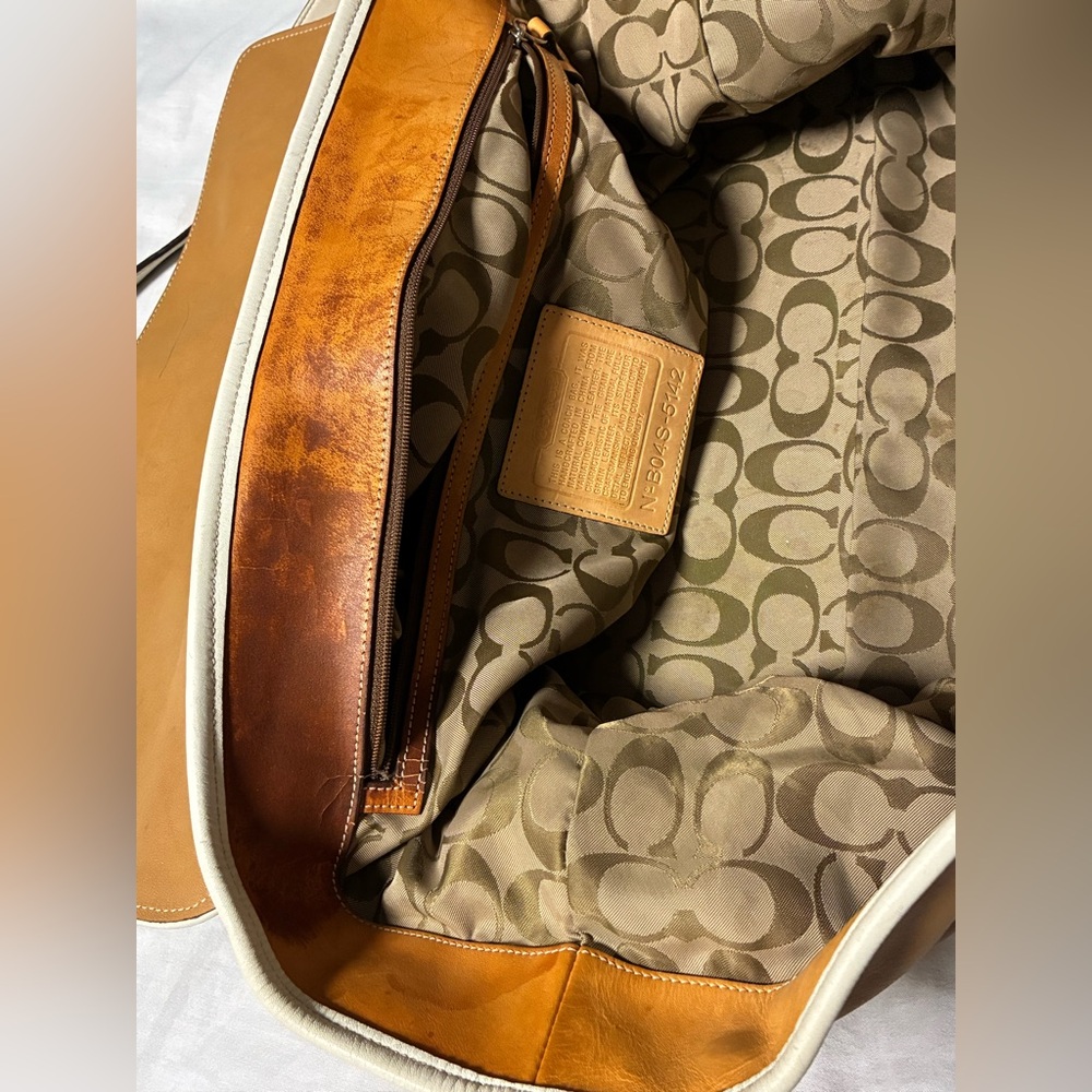 COACH | Leatherware 5142 | Caramel & Cream Leather Satchel | Y2K Equestrian Luxe - Picture 14 of 16